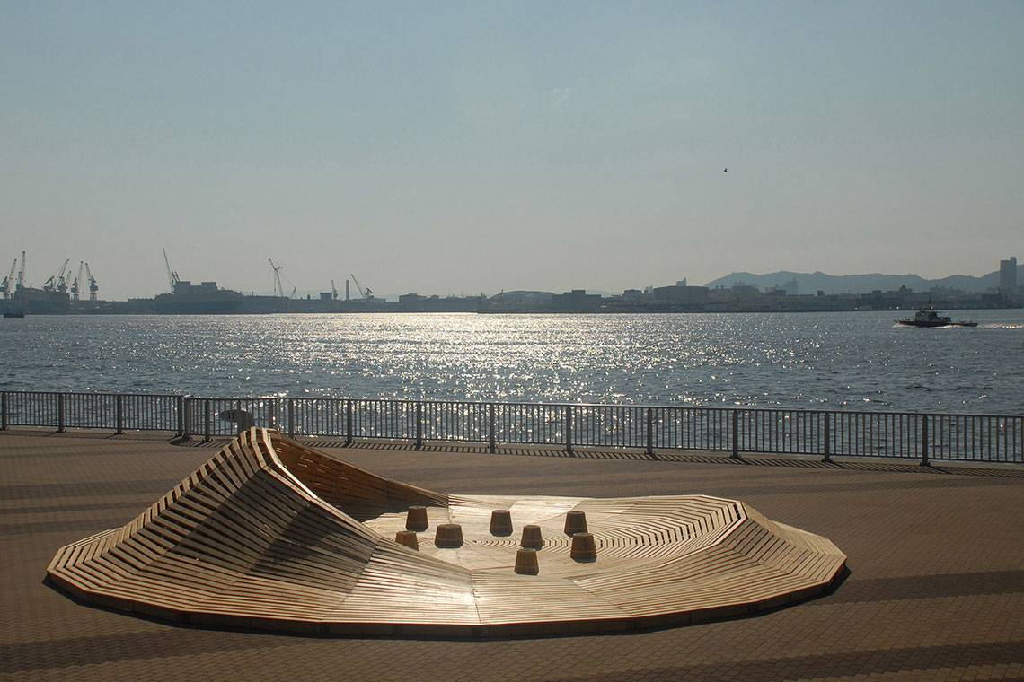 24d-studio designed Crater Lake is a multi-use environmental installation, a sculptural meeting place for visitors to contemplate the surroundings Kobe, Japan.