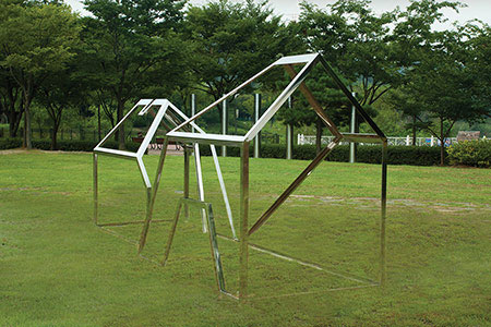 Home is a stainless steel frame monument for Incheon Grand Park, South Korea